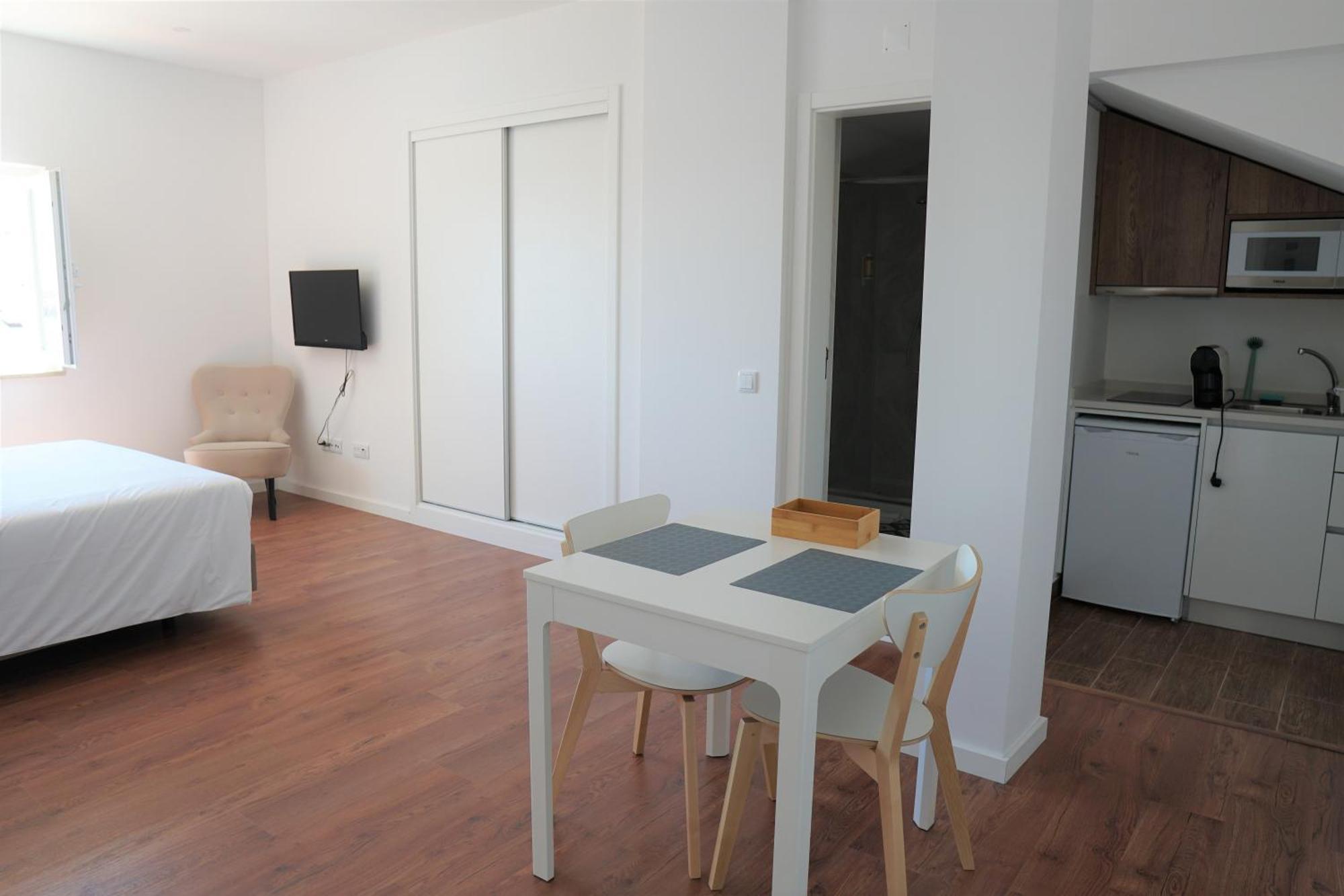 Solar Valadim - Serviced Apartments Castelo Branco  Zimmer foto